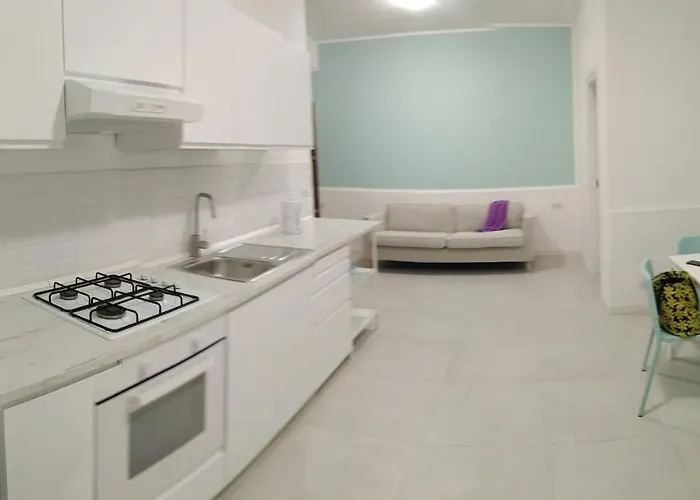 Apartment House Near The Giardini Naxos